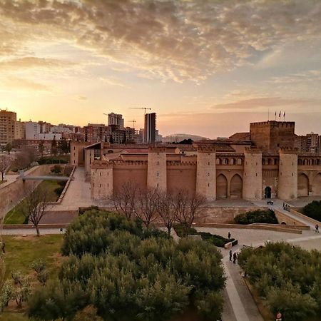 Ferienwohnung La Balconada De La Aljaferia Con Parking Privado Saragossa Exterior foto