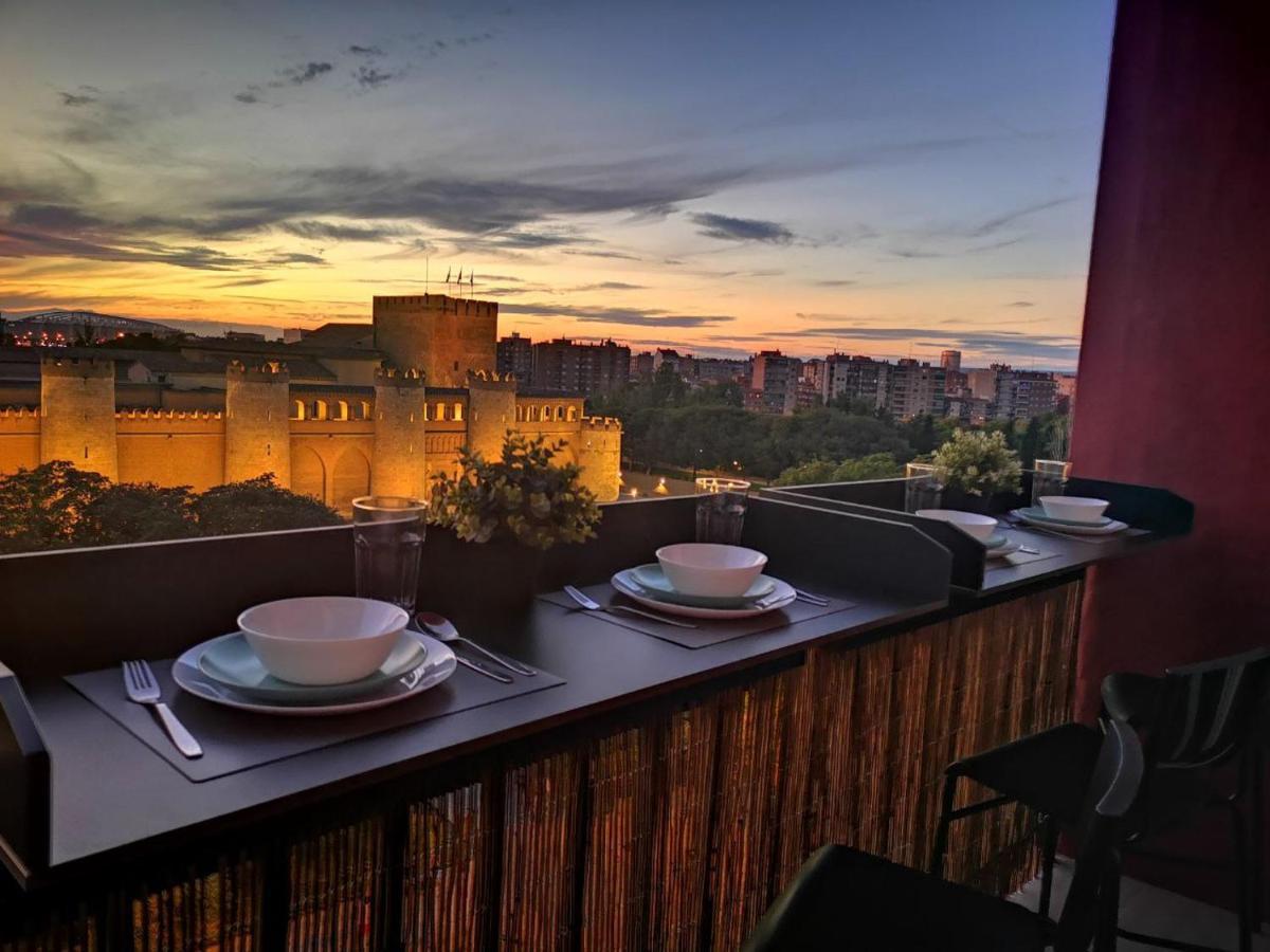 Ferienwohnung La Balconada De La Aljaferia Con Parking Privado Saragossa Exterior foto